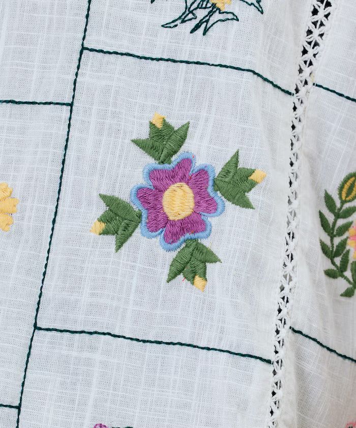 Patchwork Flower Embroidery Shirt