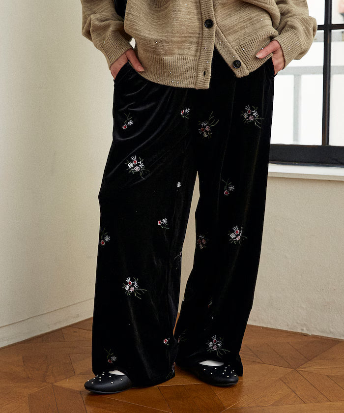 Flower Embroidery Velvet Easy Pants Limited Edition