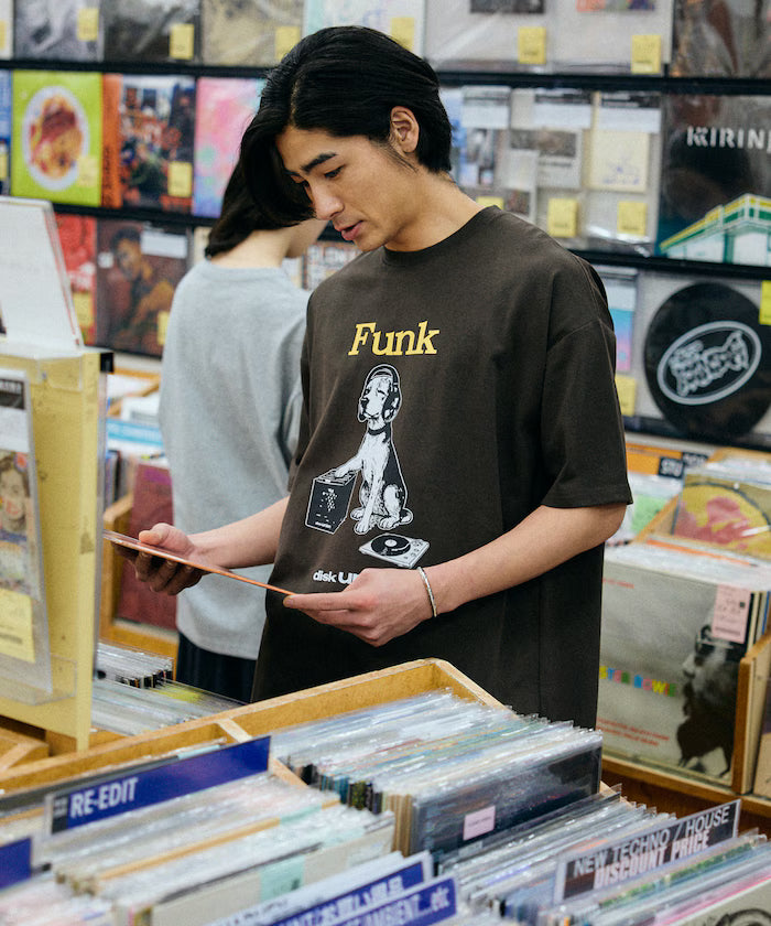 Limited Release diskunion×FREAK'S STORE Exclusive Beagle Big Silhouette Print Crew Neck T-Shirt