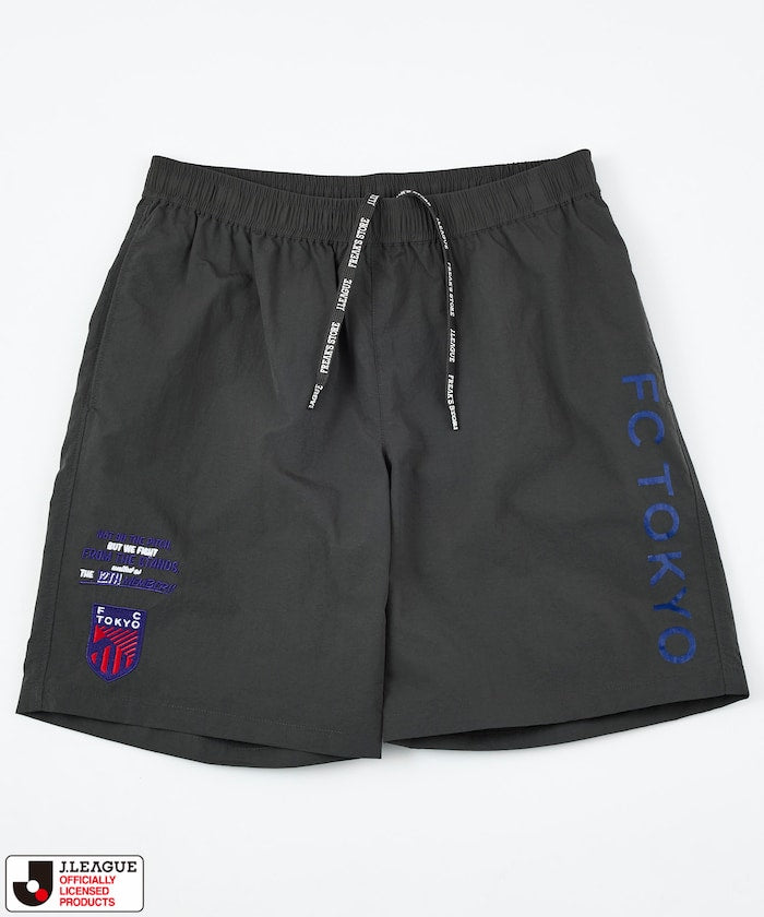 [Available from May 15th, 12:00] J.LEAGUE × FREAK'S STORE Exclusive SUPPORTERS NYLON SHORTS [FC Tokyo] - Charcoal Gray