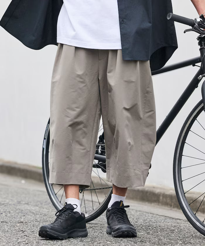 Limited Release Drymix(R) Dry Mix Wide Silhouette Tuck Three Quarter Pants Quick Dry UV Cut