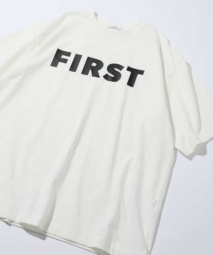 6 Ounce Front Logo Print Crew Neck T-Shirt / Print T-Shirt PR FIRST - White