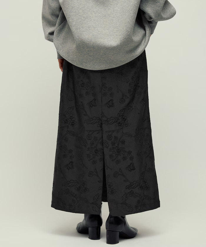 Flower Embroidery I-Line Easy Skirt