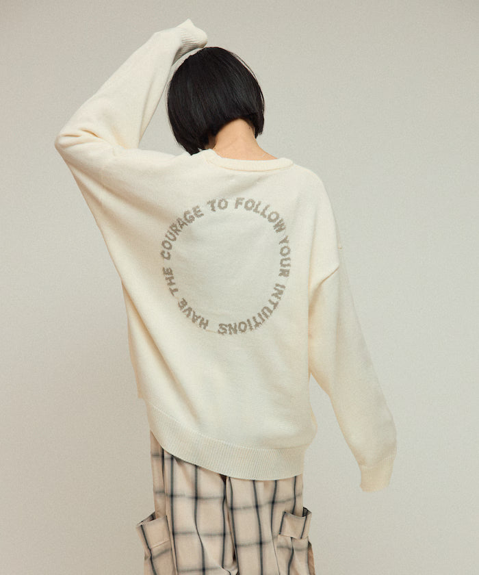 Sweat-like Lettered Knit / Jacquard Knit