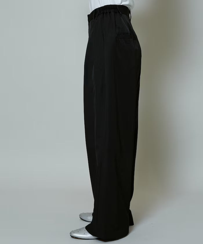 Color Tuck Slacks Pants Limited Release