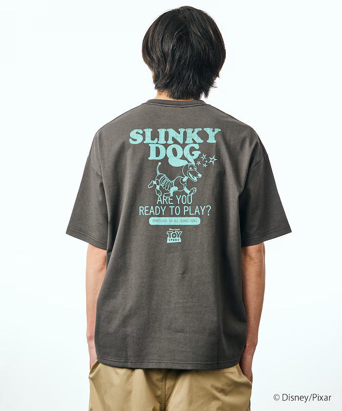 [TOY STORY] Exclusive Back Print Crew Neck T-Shirt / Slinky Dog [Limited Edition]