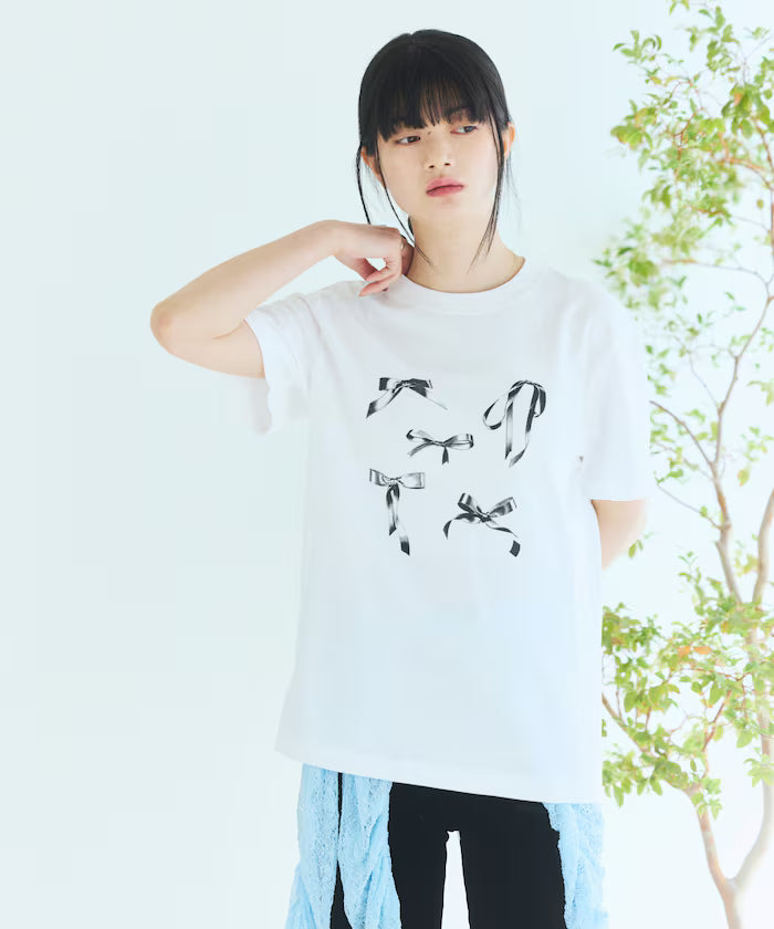 Comfortable Ribbon Print Crew Neck T-shirt