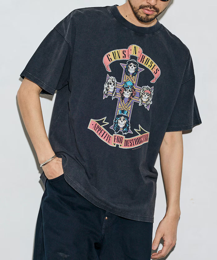 【EXCLUSIVE】GUNS N ROSES Guns and Roses Front Print Crew Neck T-Shirt