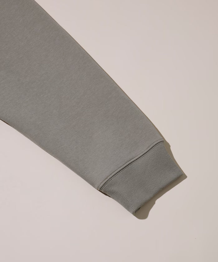 Big Silhouette Spindle Cardboard One Point Logo Polo Color Sweat