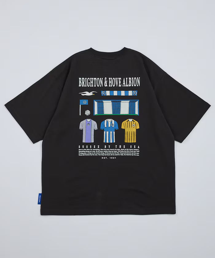 [Release on 5/22 12:00~] Brighton & Hove Albion FC - SEAGULLS UNIFORM GRAPHIC TEE
