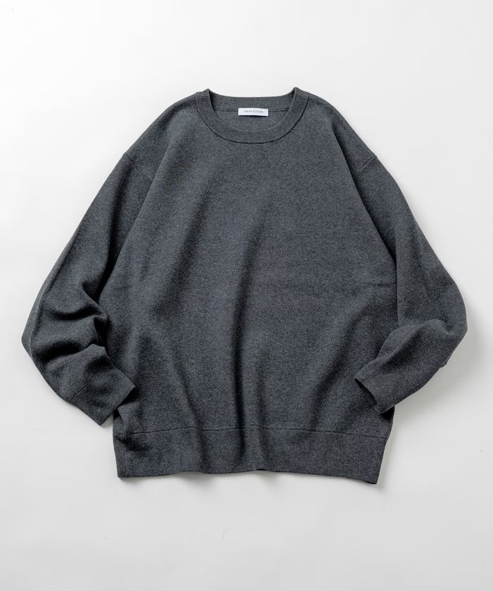 Sweat-like Crew Neck Knit