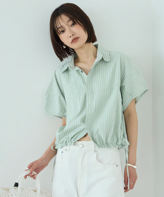 Switch Short Sleeve Hem Code Blouse