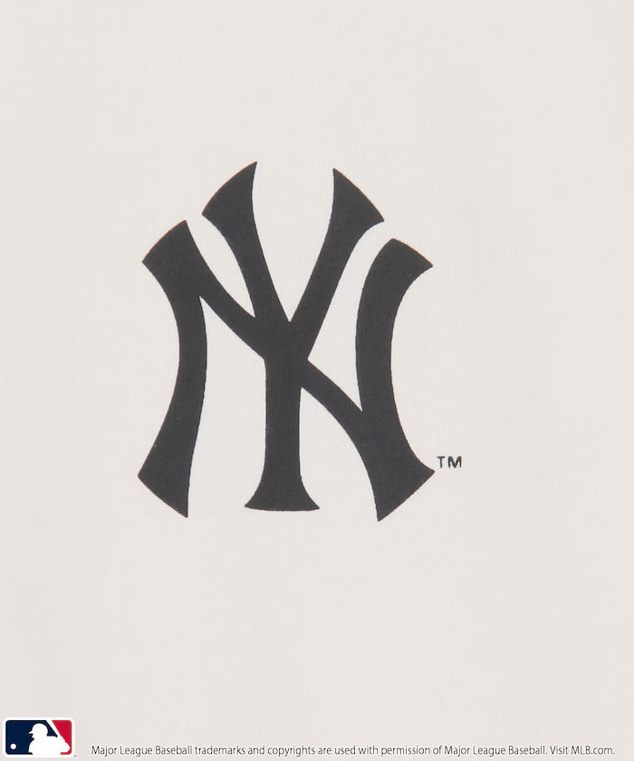 Exclusive MLB Typography Logo T-Shirt Limited Edition