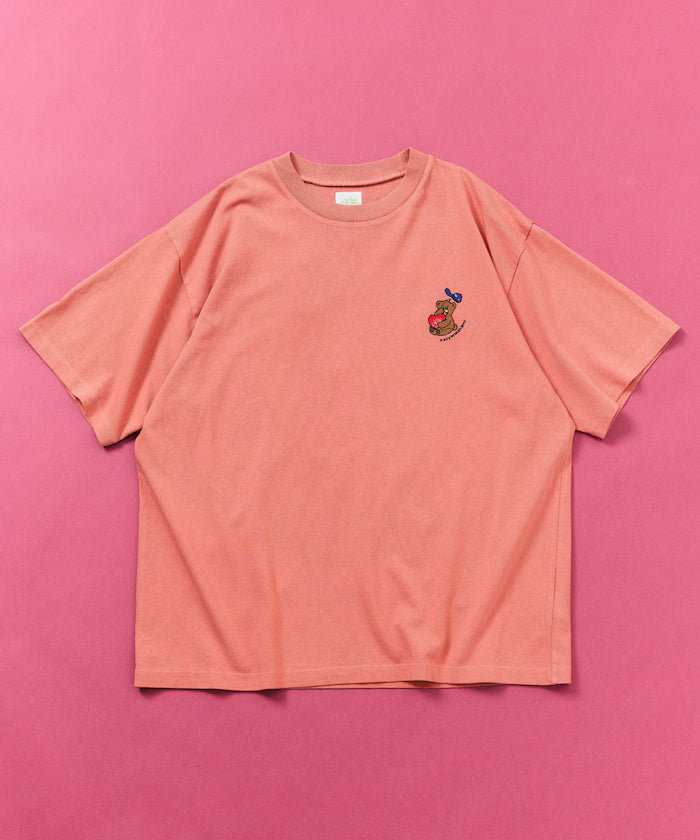 [Sales start on May 22, 12:00] kaoyorinakami × FREAK'S STORE/ Kaoyorinakami exclusive Swary Punch Bear Tee