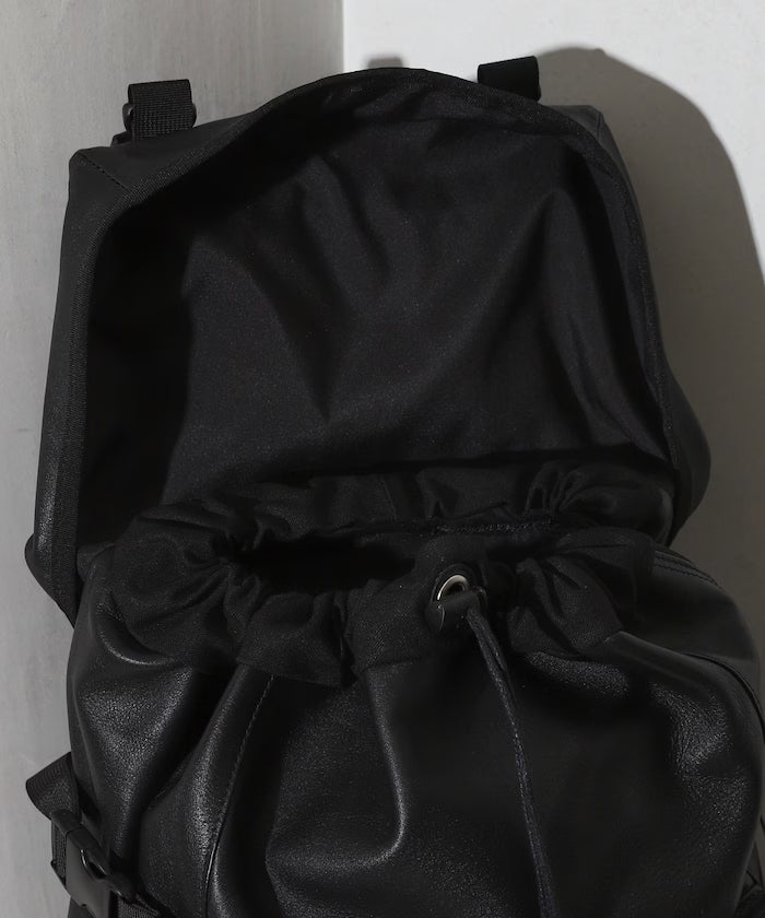Leather Backpack L / Leather Backpack / Cowhide / Water-repellent Leather / with PC Sleeve