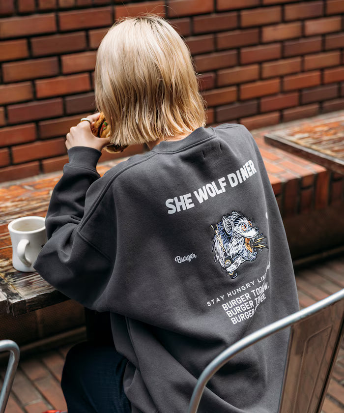 SHE WOLF DINER×FREAK'S STORE/She Wolf Diner Exclusive Big Silhouette Back Embroidered Crewneck Sweatshirt/WOLF [Limited Edition]