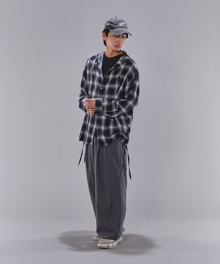 Tuck Wide Slacks [Limited Edition]