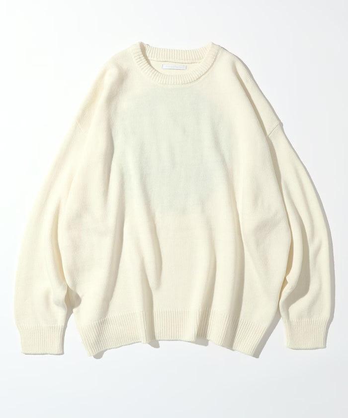 Sweat-like Lettered Knit / Jacquard Knit
