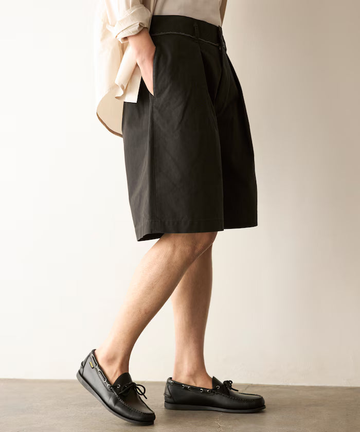 Chino Bermuda Shorts / Cotton Chino Pants