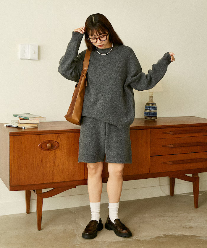 Knit Top Short Pants Set Up Limited Edition