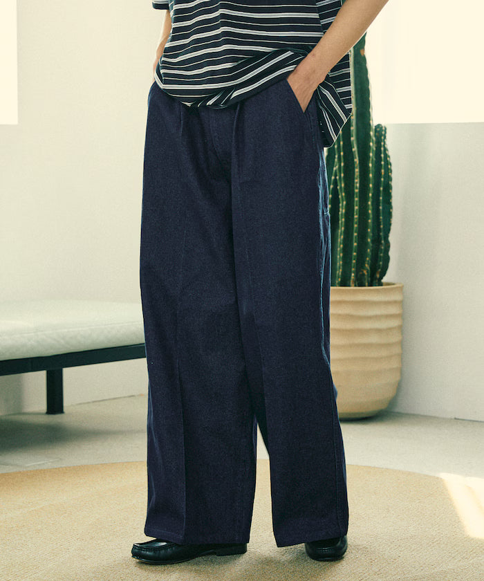 Wide Silhouette Straight Denim