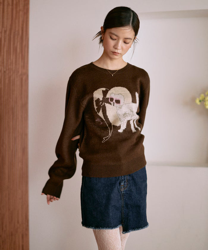 Sweat-like Animal Jacquard Knit