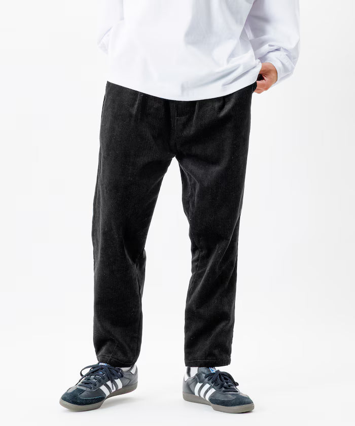 Basic Silhouette Corduroy Easy Pants 【Limited Edition】