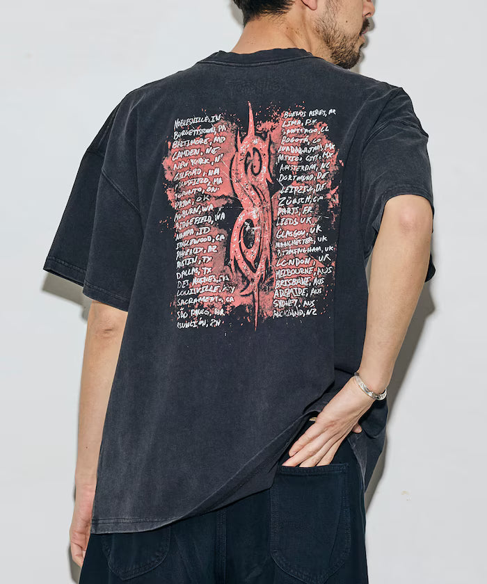 【EXCLUSIVE】Vintage-like Slipknot Back Print T-shirt / Slipknot