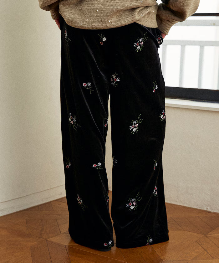 Flower Embroidery Velvet Easy Pants Limited Edition