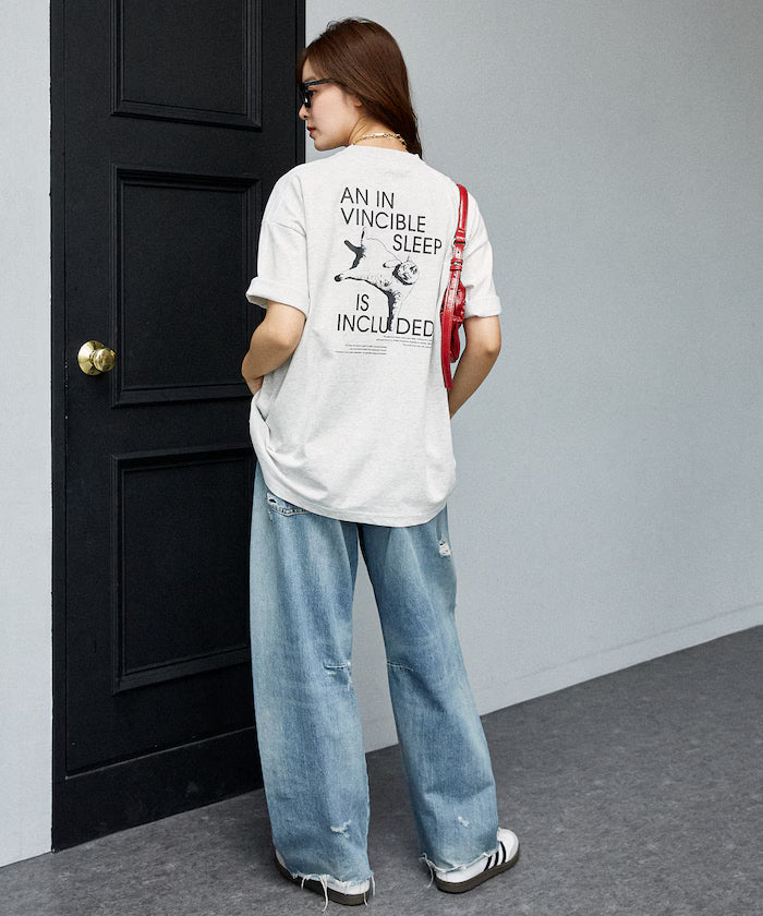 VINCIBLE SLEEP Cat Print T-Shirt Limited Edition