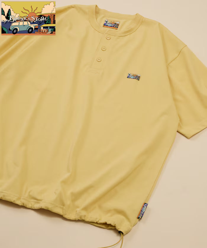 FREAK'S STORE for BEACH & FES Relax Fit One Point Logo Spindle Henley Neck T-Shirt - Yellow