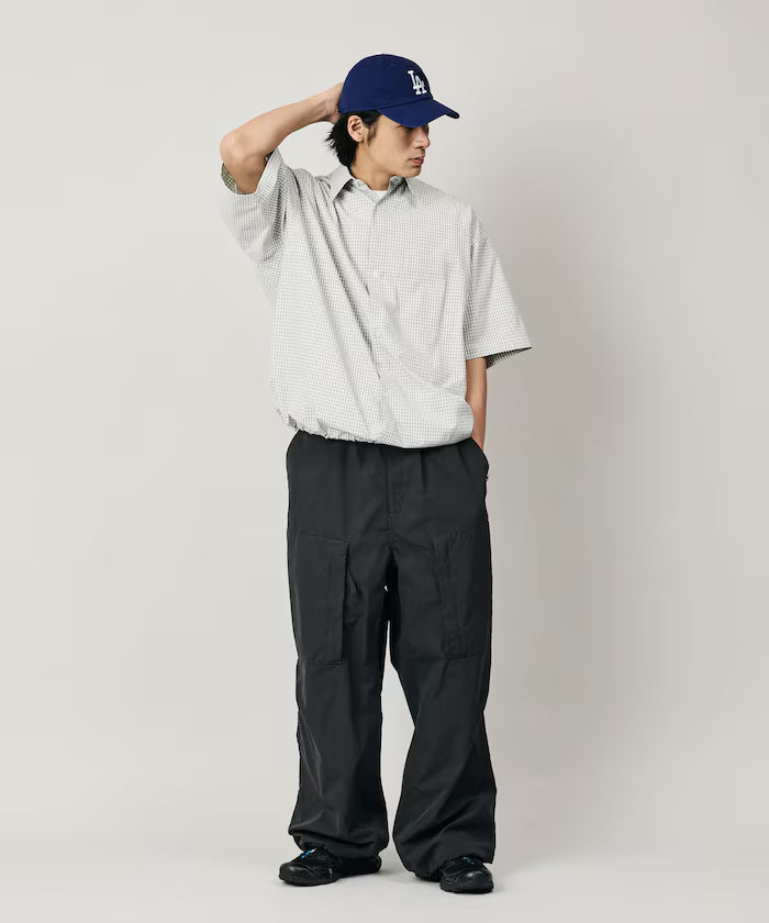 Wide silhouette spindle regular collar short sleeve shirt / hem code [limited edition]