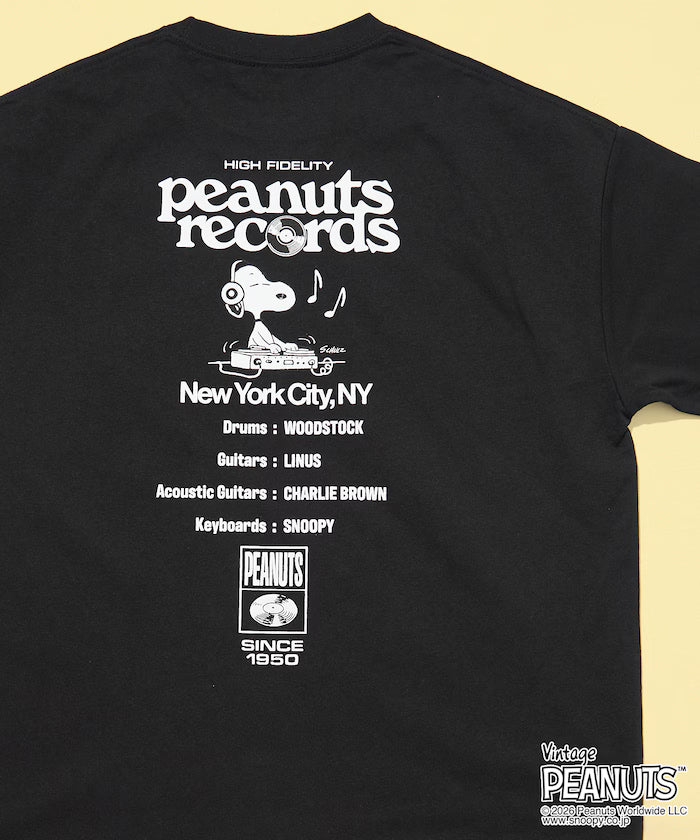 PEANUTS/Peanuts Exclusive Big Silhouette Back Print Crew Neck T-Shirt/Records [Limited Edition] - Black