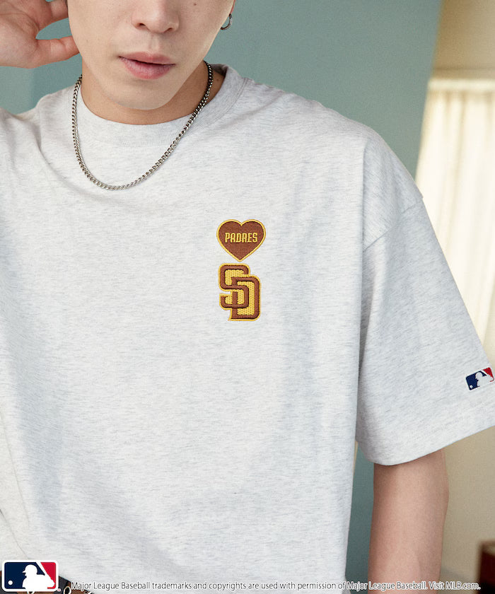 Custom MLB One Point Heart T-Shirt Limited Edition