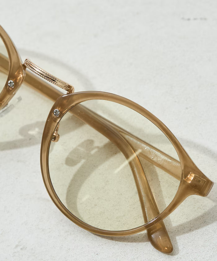 Dimming Lens Boston Fashion Glasses [Limited Edition]