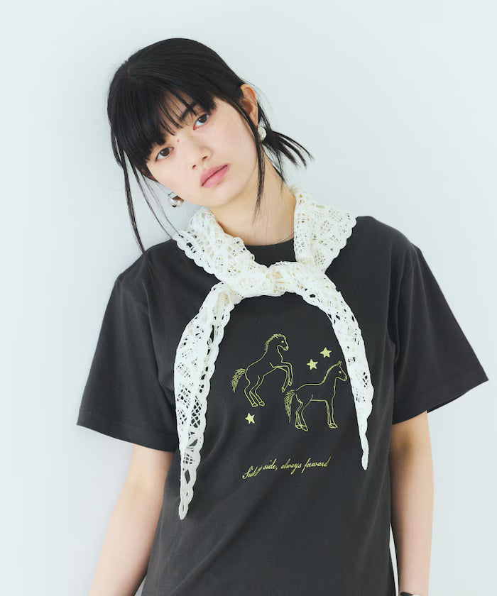 Comfortable Horse Print Crew Neck T-Shirt