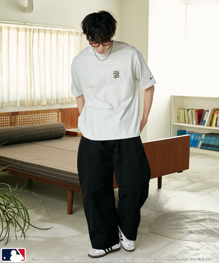 Limited Edition MLB One Point Flower Embroidery T-Shirt