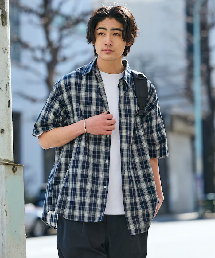 Relax Fit Regular Collar Sheer Seersucker Short Sleeve Shirt 【Limited Edition】