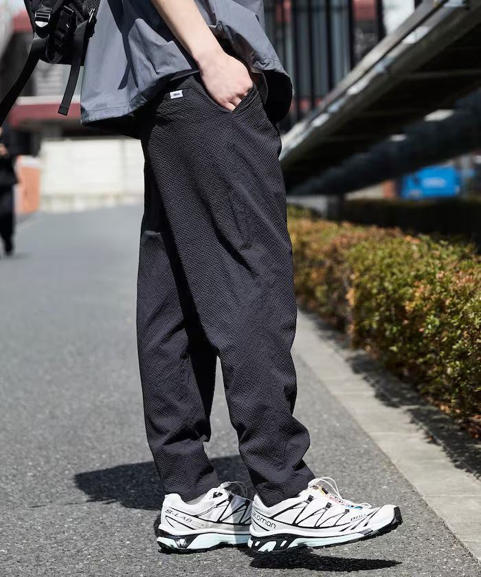 AiRide/Air Ride Slim Tapered Silhouette Sheer Seersucker Packable Easy Pants/Quick-Dry/UV Cut [Limited Edition]