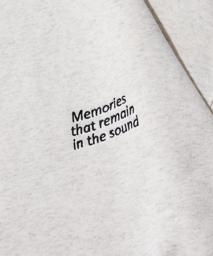 Big silhouette one-point embroidery back print hem code crew neck sweatshirt 【limited edition】