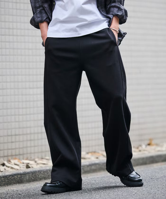 Limited Edition Wide Silhouette Cool Touch Sweat Circus Pants - Black