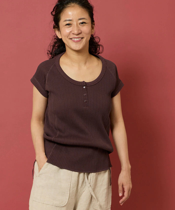 Modified Waffle Short Sleeve Henley Neck T-shirt