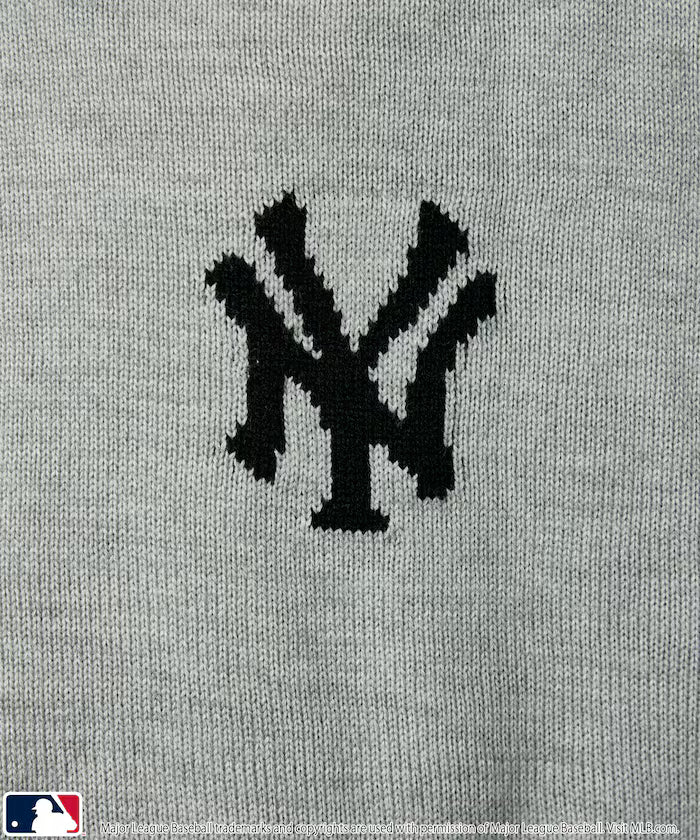 Custom Stitch Knit Pullover