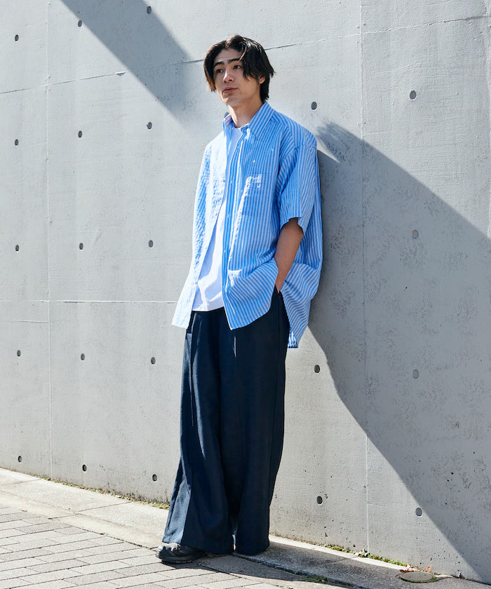 Relax Fit Regular Collar Sheer Seersucker Short Sleeve Shirt 【Limited Edition】