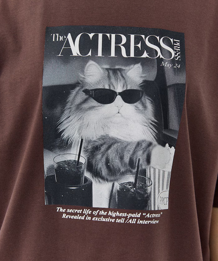 <Functional Material> MAGAZINE Cat Photo T-Shirt Limited Release