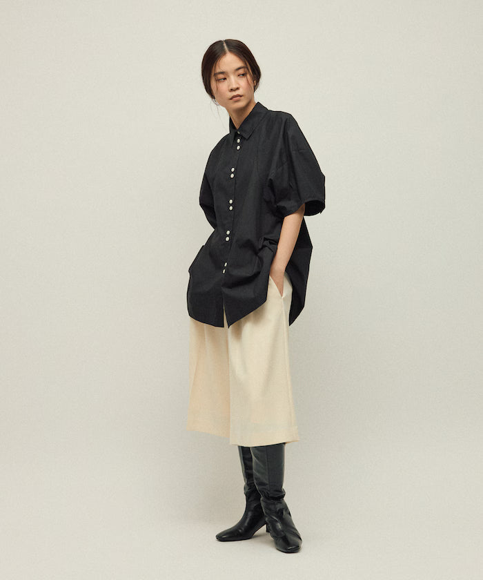 Switching Design Balloon Sleeve Shirt / 5-Minute Sleeve Blouse