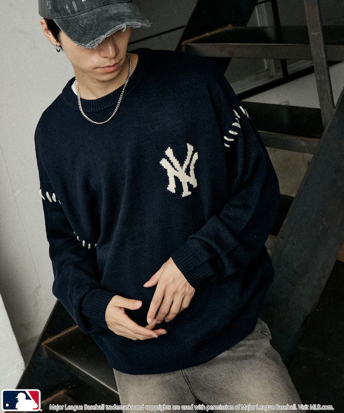Custom Stitch Knit Pullover