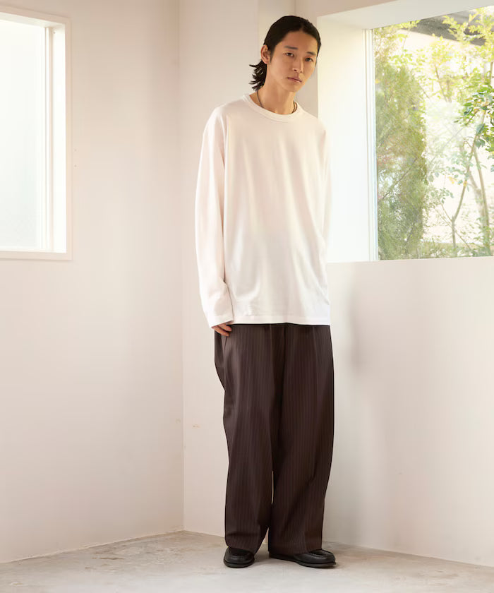 Wide Straight Silhouette One-Tuck Slack Pants