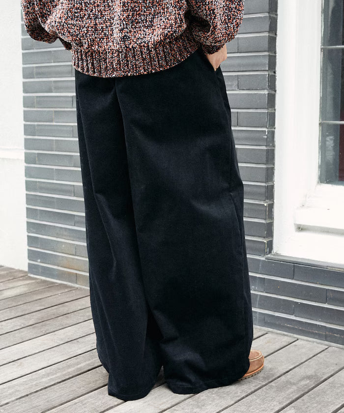 Wide Corduroy Easy Pants [Limited Edition]