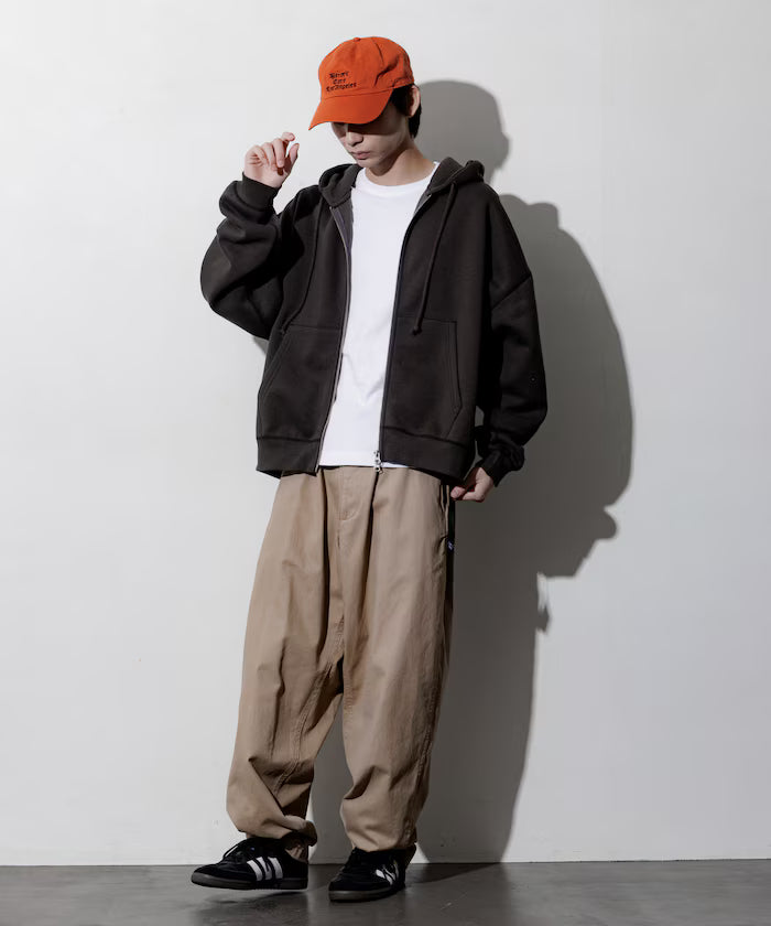 Relaxed Fit Zip-Up Hoodie 【Limited Edition】
